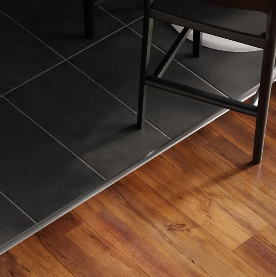 Barre de seuil en aluminium Argent brossé 37 X 930 mm