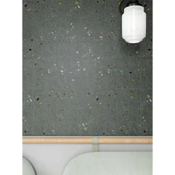 Carreau Premium pour mur effet Terrazzo. Terrazzo Grafito Mat. 7,5x30 cm.