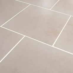 Carrelage sol ivoire effet béton L.42,6 x l.42,6 cm x ép.7,4 mm, Konkrete