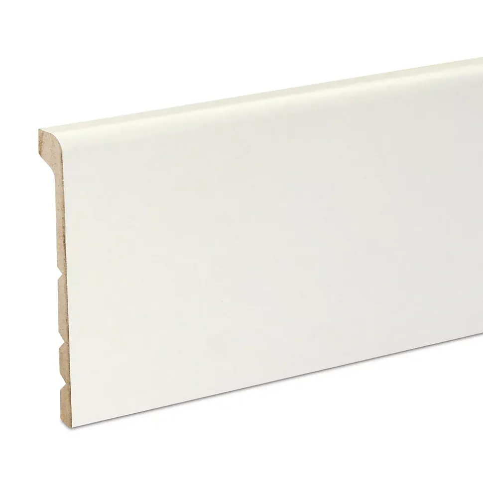 Couvre-plinthe MDF Blanc GoodHome 220 x 13,8 cm Décor 10 (vendue à la pièce)