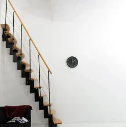 Escalier droit 9 marches - Hauteur à franchir 1.90 à 2.06m - Largeur 65cm - Structure blanche et marche hêtre - QUATR65/I-BB-9