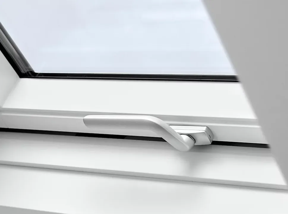Fenêtre de toit à projection VELUX Confort Everfinish - polyuréthane L. 114 x H. 118 cm (GPU 0076 SK06)