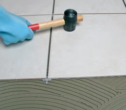 Lot de 2 colles pour Carrelage Haute Performance Kedofix Semin, Prêt à l'emploi, Intérieur/extérieur, seau de 5 kg