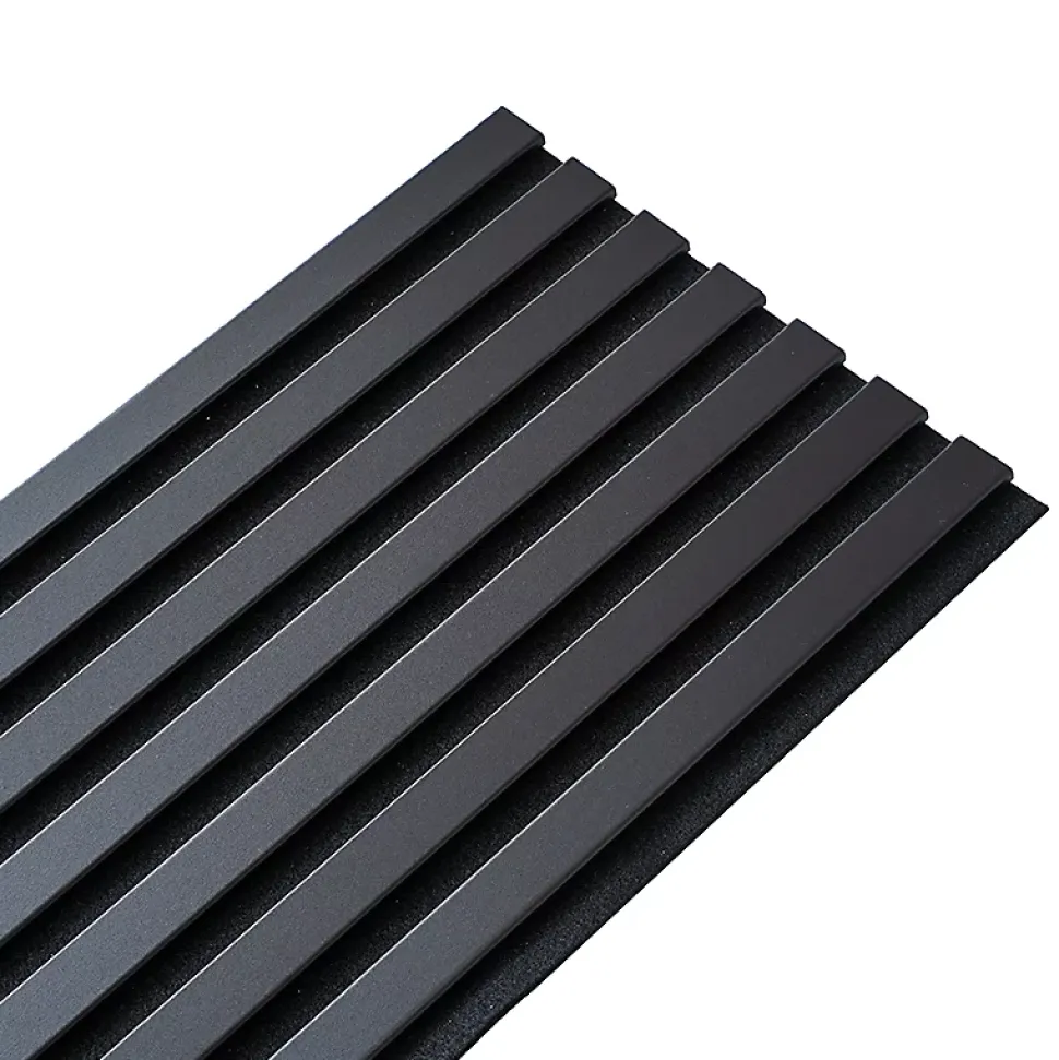 Lot de 4 Panneaux tasseaux bois 250 x 30 x 1,9 cm - Lamelles placage noir fond noir - 3m²