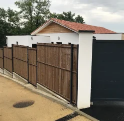 Lot de 3 Planches Rabotées Sapin Traité marron, L.240 x l.14,5 cm x Ep.18 mm