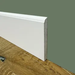 100ml de PLINTHE ZOCCOLINO FIRENZE en FIBRE DE BOIS COMPACTE 120X12 BLANC