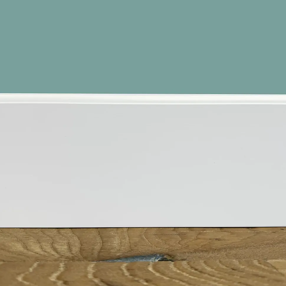 100ml de PLINTHE ZOCCOLINO FIRENZE en FIBRE DE BOIS COMPACTE 120X12 BLANC