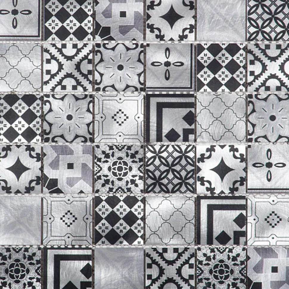 Mosaique d'aluminium brosse 4.8X4.8 cm Decor Patchwork Contemporain - vendu par plaque de 30 X 30 cm -