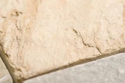 Mosaique de Quartzite Beige / Gris 9.8 X 9.8 - vendu par plaque de 30x30 cm -
