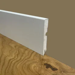 palette de 96 mètres linéaires PLINTHE PLINTHE CARRÉE en FIBRE DE BOIS COMPACT 95X15 BLANC