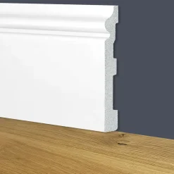 Palette de 100ml de plinthe plinthe BLANCHE mod. ETHNIQUE 150x18x2000mm en POLYMÈRES - Polystructuré