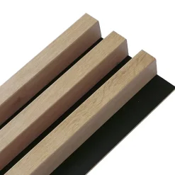 Panneau mural tasseaux bois MDF sur fond rigide HDF 250 x 17,6 x 4 cm - chêne clair sur fond noir