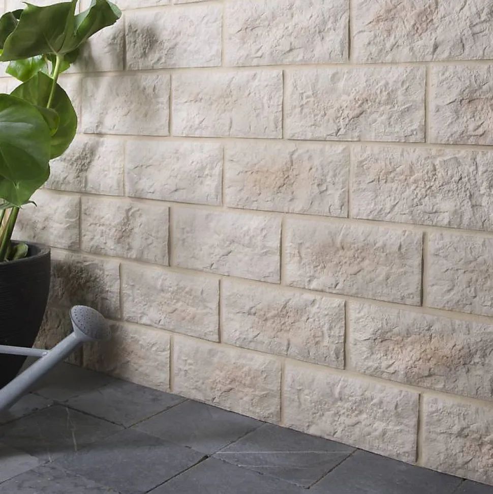 Parement béton beige rectangulaire 0,5 m2