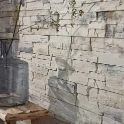 Parement imitation pierre alaska beige bleuté 0,52 m2