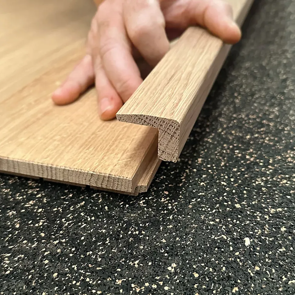 Seuil Arrêt Chêne l. 16mm Long. 2m Parquet Ep. 14mm Brut