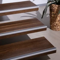 Seuil d'escalier Avec double caoutchouc Power Grip Longueur 90 cm Pré-percé Noir - Floordirekt