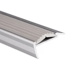 Seuil d'escalier Avec simple caoutchouc Power Grip Longueur: 134 cm Autocollant Gris