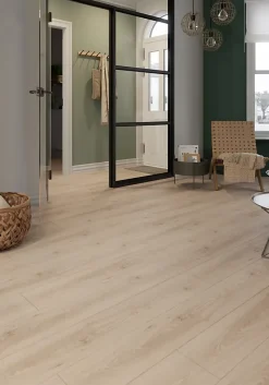 Sol stratifié passage intense AC5, effet bois brut, L 129,2 cm x l 19,3 cm x ép 8 mm, GoodHome Alishan