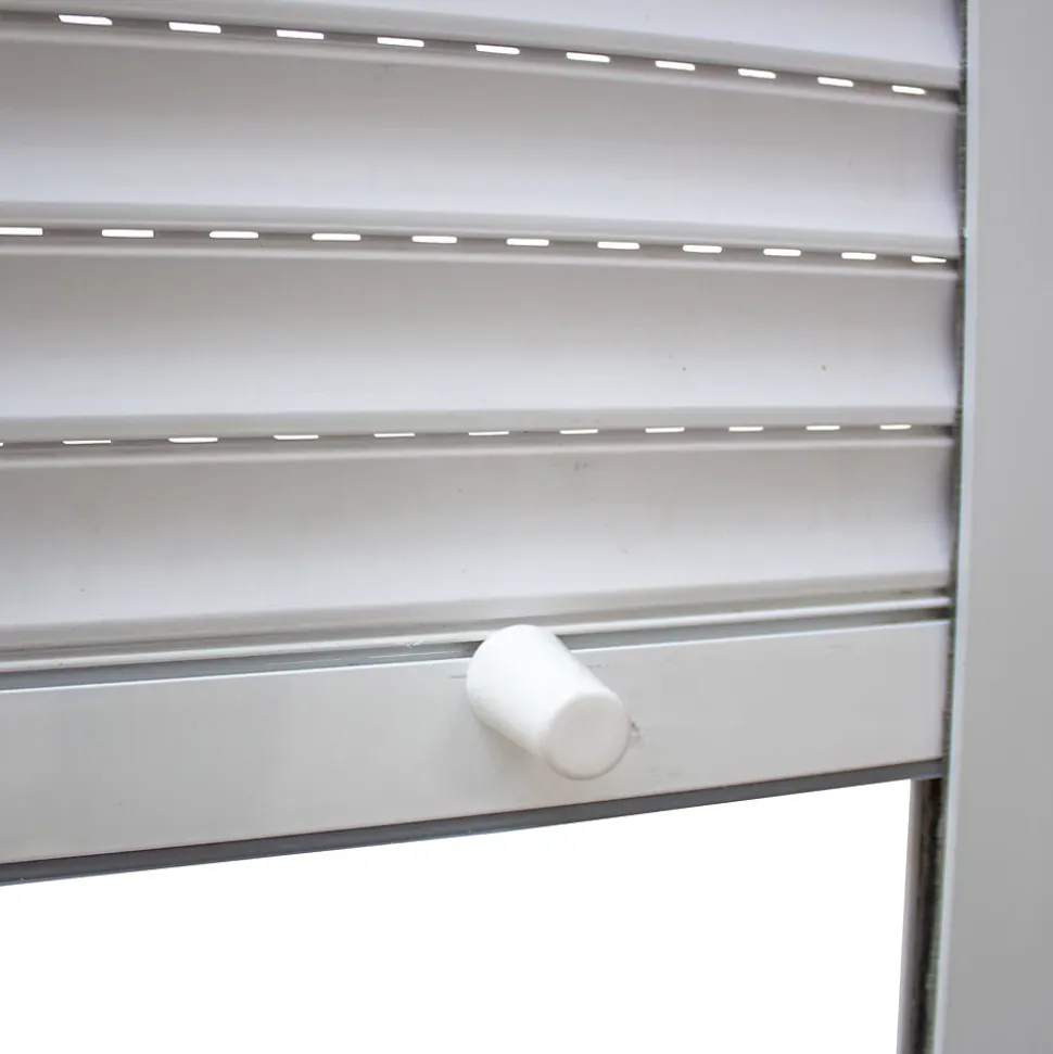 Volet roulant uPVC blanc - ouverture manuelle par sangle - Fortia - l.140 x H.215 cm